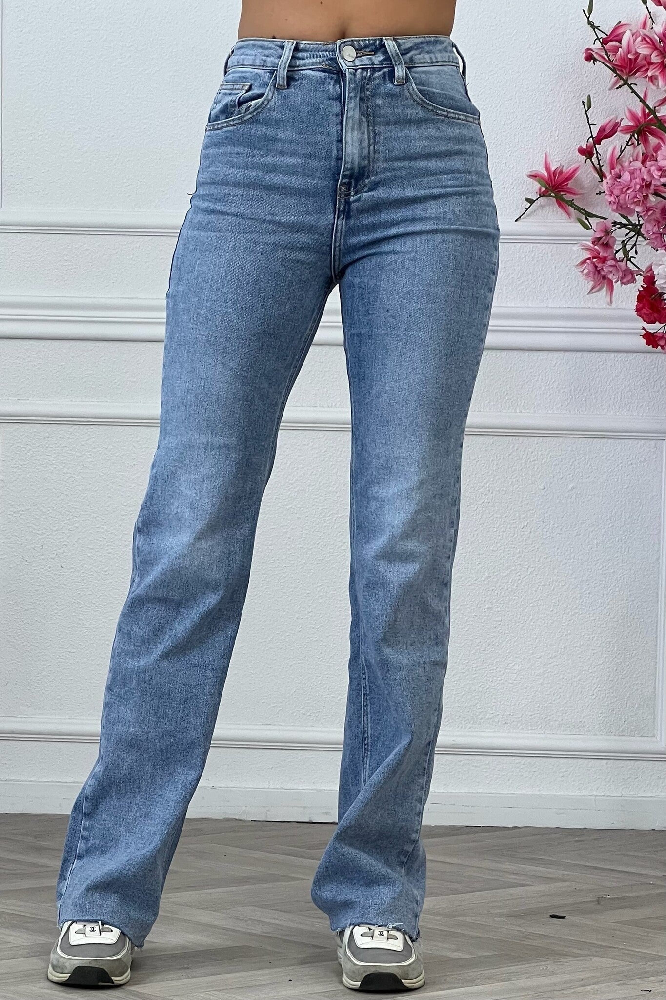 Willow Light Wash Jeans