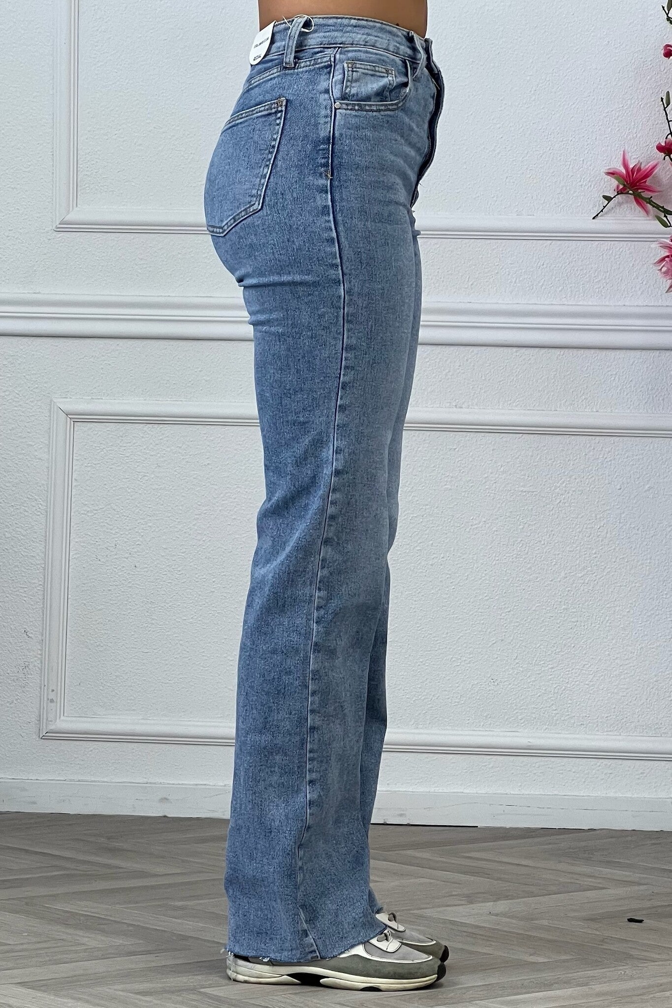 Willow Light Wash Jeans
