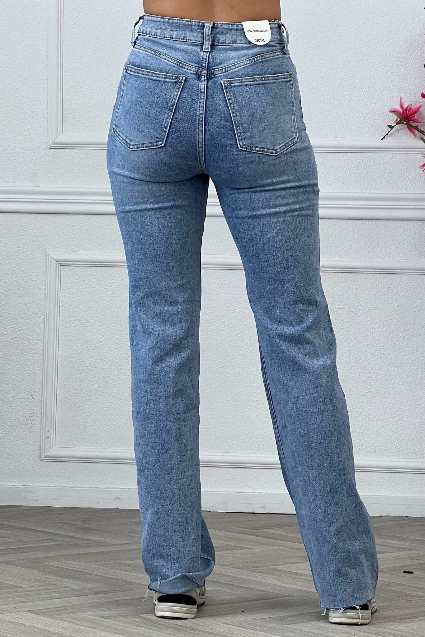 Willow Light Wash Jeans