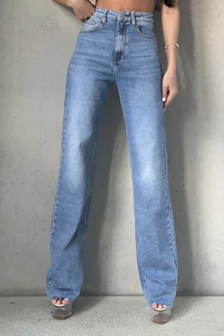 Willow Light Wash Jeans