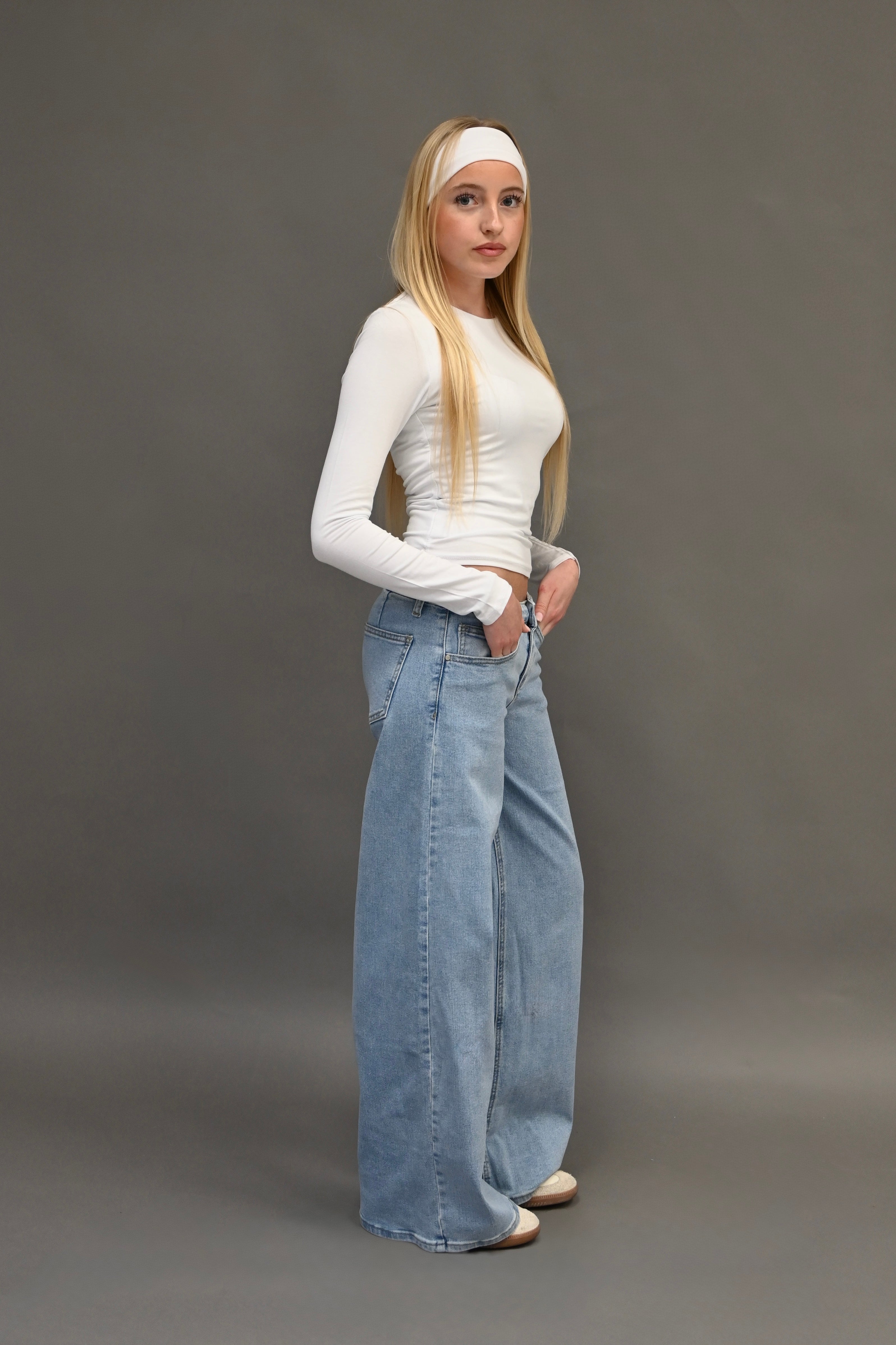 Celeste Wide-Leg Jeans